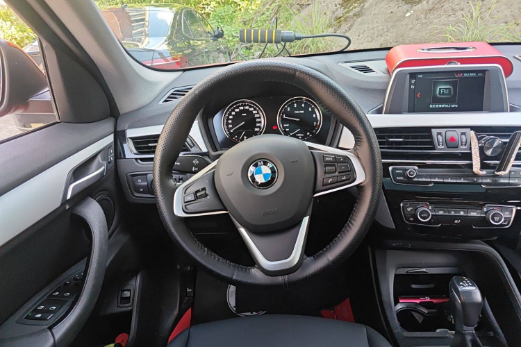 宝马X1 2019款 sDrive18Li 时尚型局部细节13