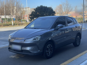 哪吒汽车 哪吒V 2021款 标准续航版