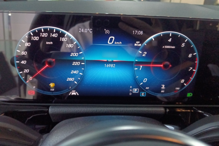 奔驰GLA 2023款 GLA 200局部细节14