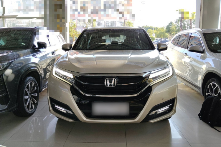 本田UR-V 2017款 370TURBO 两驱尊贵版 国V车身外观2