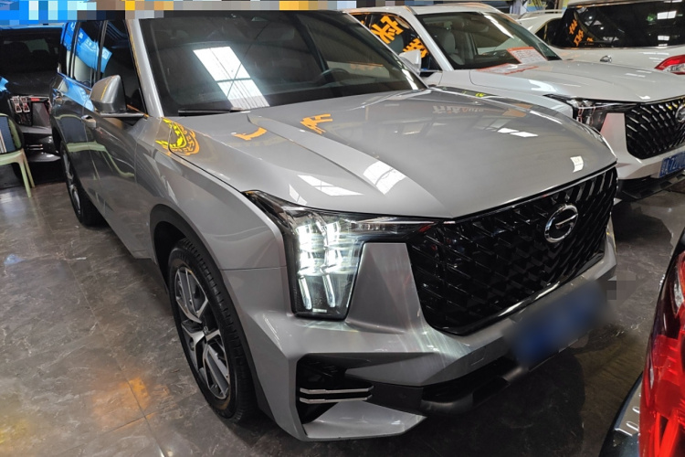 广汽传祺 传祺GS8 2022款 领航系列 2.0TGDI 四驱豪华智联版（六座）车身外观6002