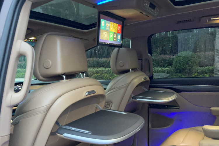 别克GL8 2020款 ES陆尊 653T 豪华型中控内饰7004