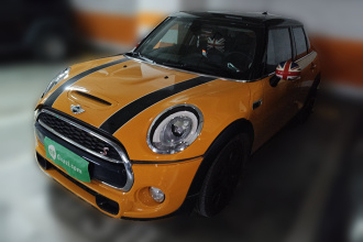 MINI 2016款 2.0T COOPER S 先锋派 五门版