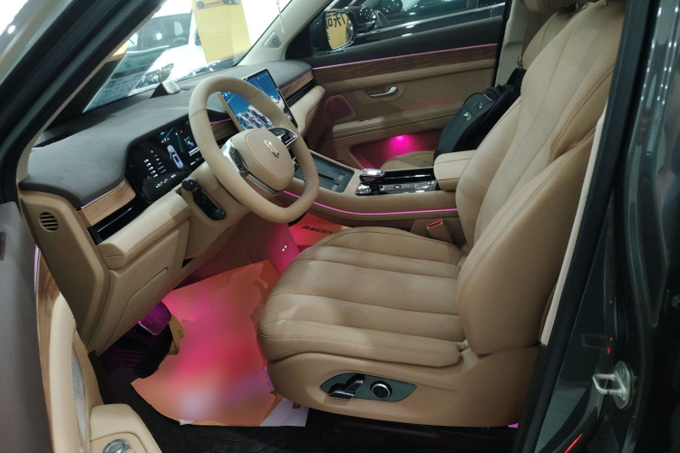 鸿蒙智行 问界M7 2024款 1.5T 后驱Plus版 5座中控内饰19