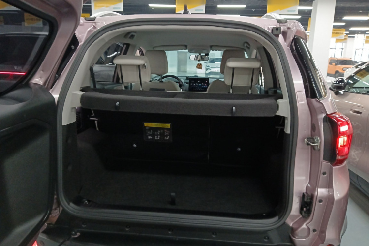 比亚迪 元Pro 2023款 401KM豪华型机舱底盘23