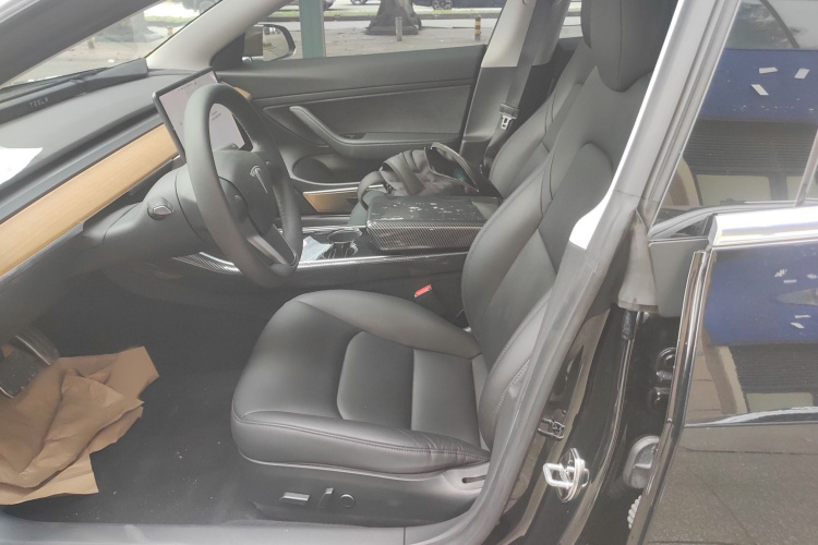 特斯拉 Model 3 2020款 改款 标准续航后驱升级版局部细节19