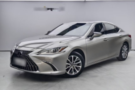 雷克萨斯ES 2021款 200 卓越版