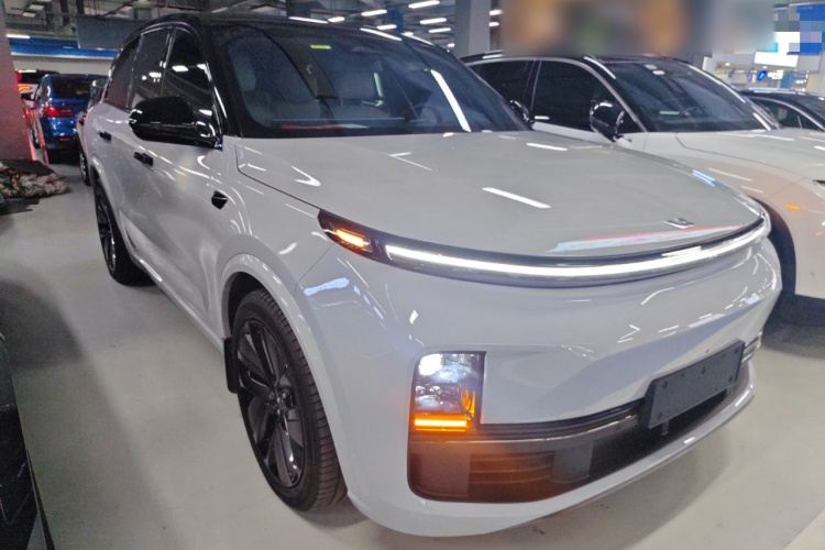 理想汽车 理想L8 2023款 Pro车身外观6002