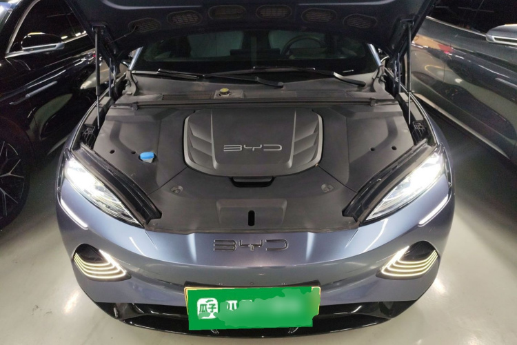 比亚迪 海豹 2022款 700km 长续航后驱版机舱底盘24