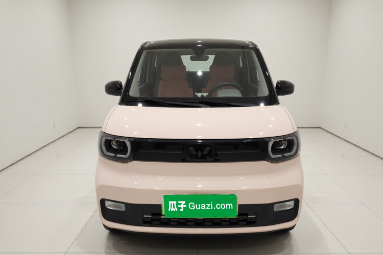 五菱汽车 宏光MINIEV 2022款 马卡龙臻享款 磷酸铁锂车身外观2