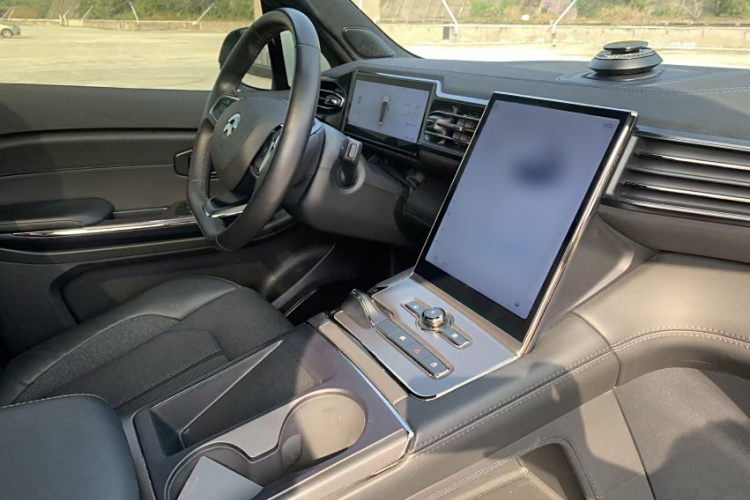 蔚来EC6 2022款 75kWh 运动版局部细节16