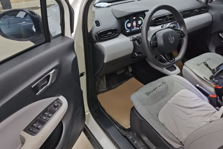 零跑汽车 零跑T03 2023款 200轻享版中控内饰20