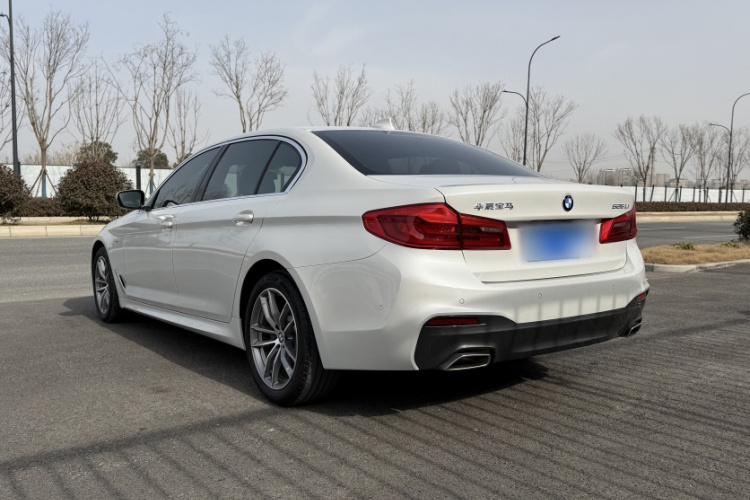 宝马5系 2020款 525Li M运动套装车身外观6002