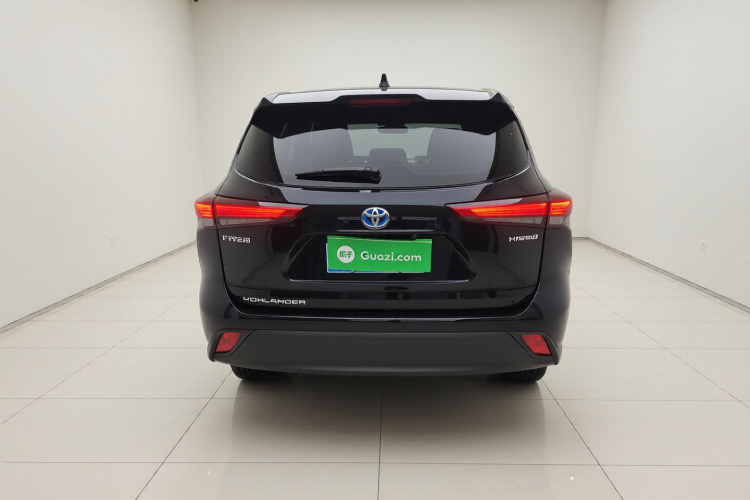 丰田 汉兰达 2023款 2.5L智能电混双擎两驱精英版 5座车身外观6