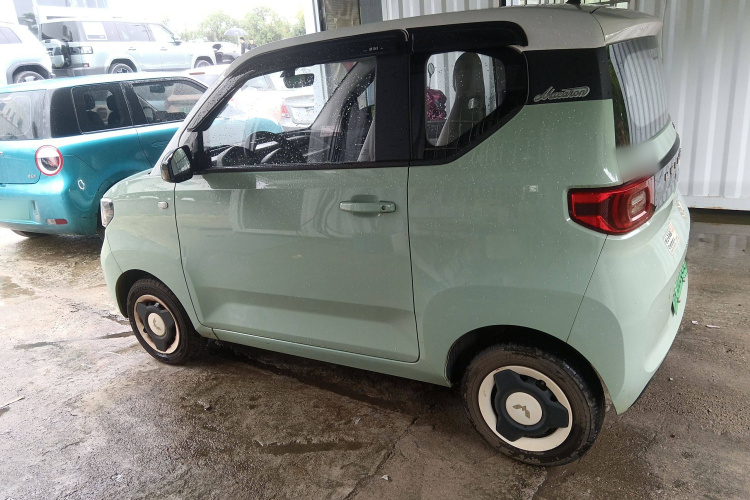 五菱汽车 宏光MINIEV 2021款 马卡龙臻享款 三元锂车身外观6003