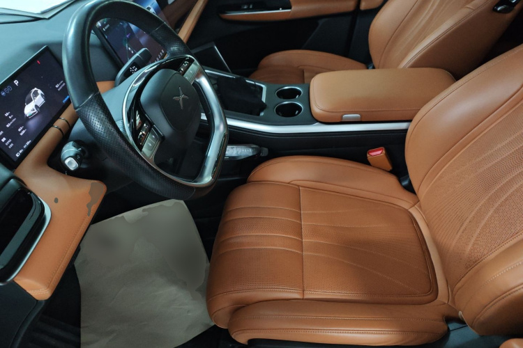 小鹏G9 2022款 702 Max局部细节19