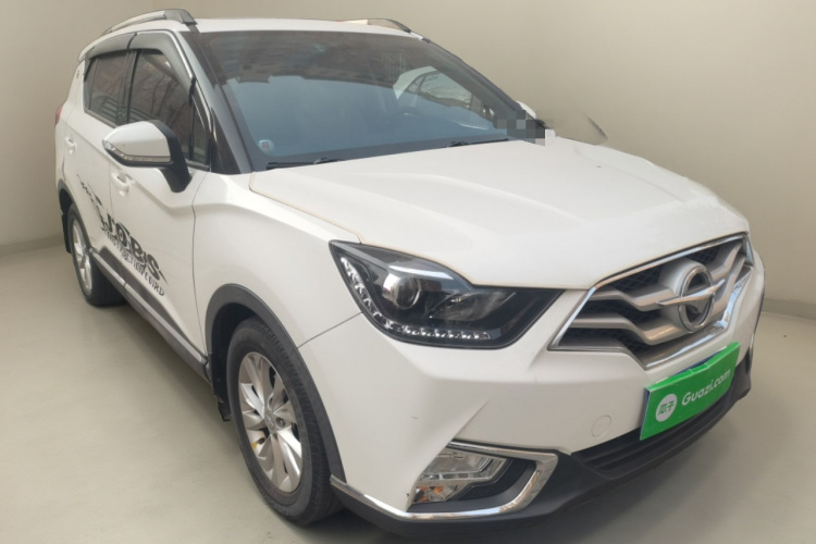 海马S5青春版 2018款 1.6L CVT豪华型车身外观3