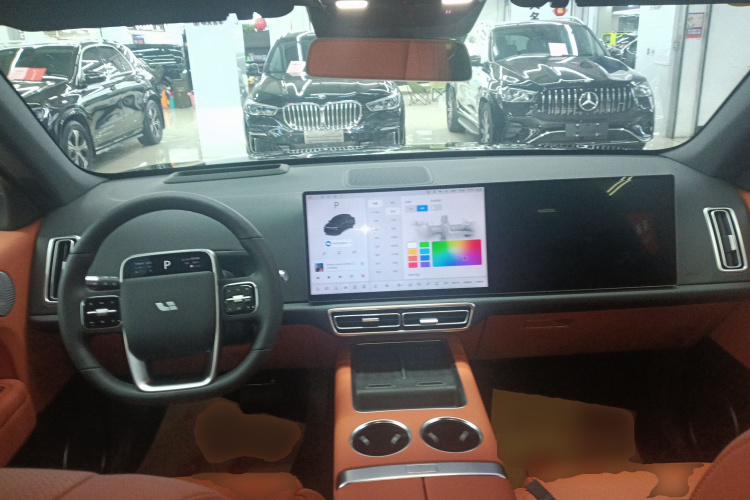 理想汽车 理想L6 2024款 Max中控内饰7002