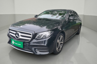 奔驰E级 2017款 E 200 L 运动型 4MATIC