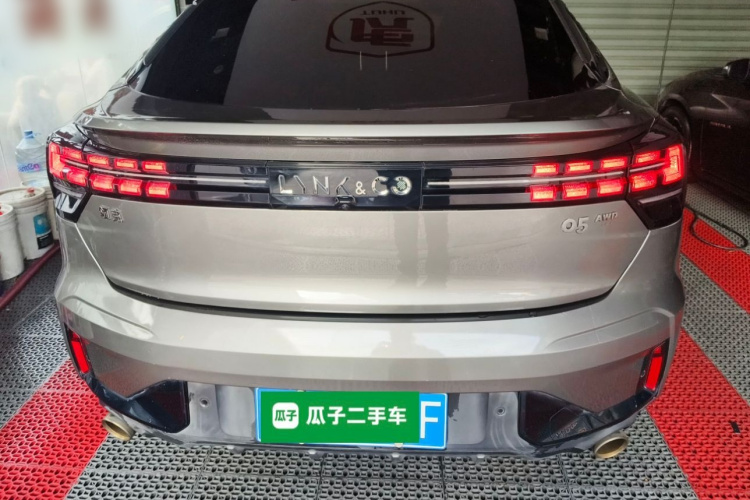 领克05 2020款 2.0TD 四驱劲Halo车身外观6