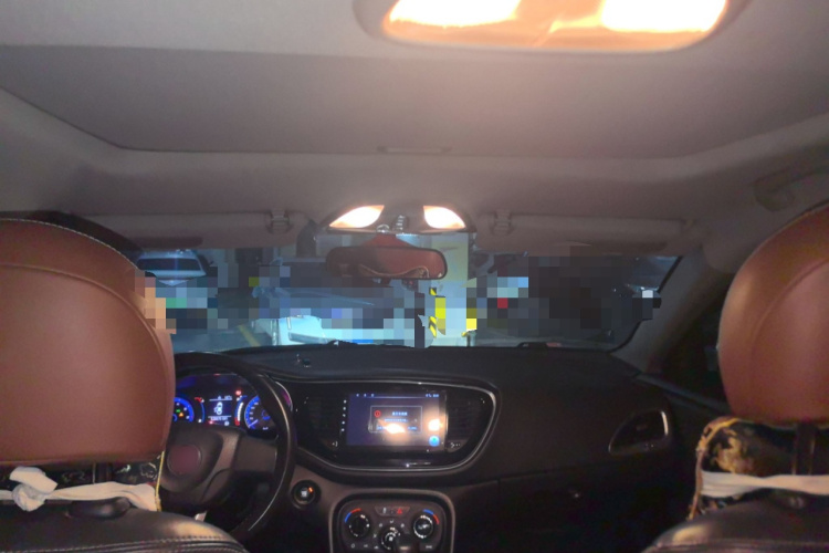 菲亚特 菲翔 2015款 1.4T 自动劲享版中控内饰22