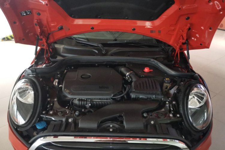 MINI 2018款 1.5T ONE PLUS机舱底盘24