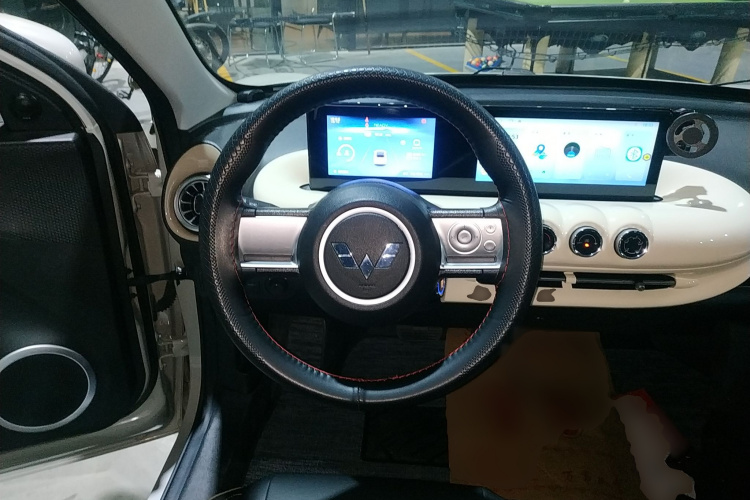 五菱汽车 五菱缤果 2023款 333km 快享款局部细节13