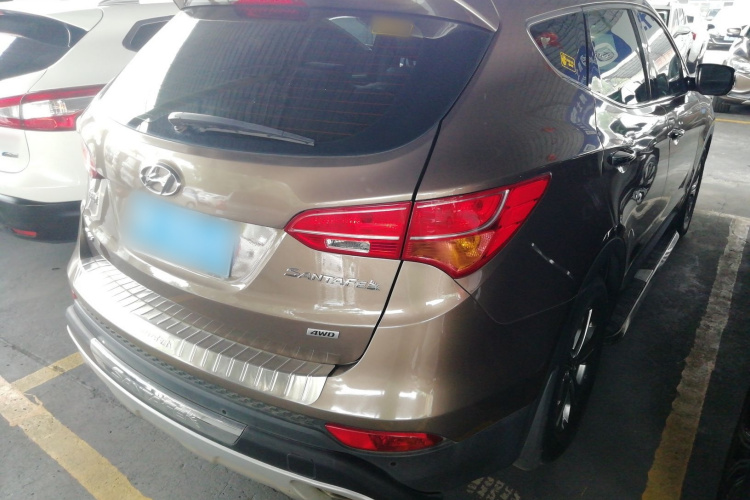 现代 胜达 2015款 2.0T 自动四驱智能型 5座车身外观6005