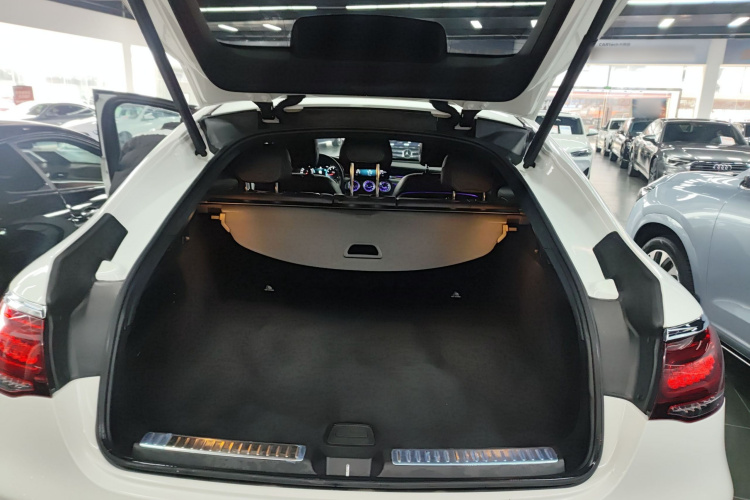 奔驰GLC轿跑 2022款 改款 GLC 300 4MATIC 轿跑SUV局部细节23