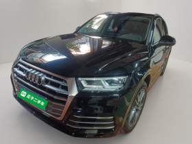 奥迪Q5L 2018款 45 TFSI 尊享时尚型 国VI