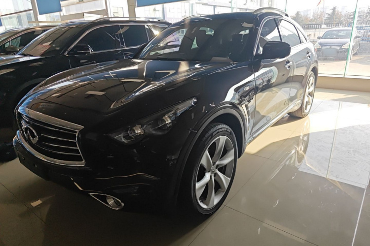 英菲尼迪QX70 2013款 3.7L 标准版车身外观1