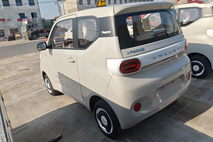 五菱汽车 宏光MINIEV 2024款 第三代 215km 青春版车身外观6003