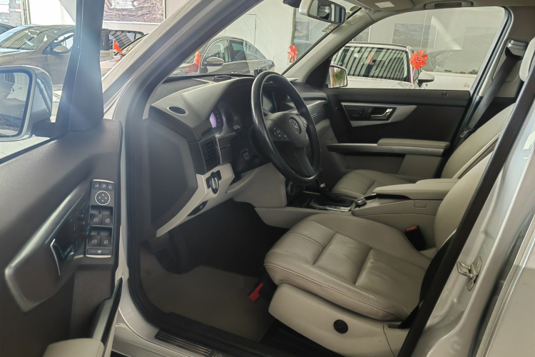 奔驰GLK级(进口) 2008款 GLK 350 4MATIC中控内饰7001