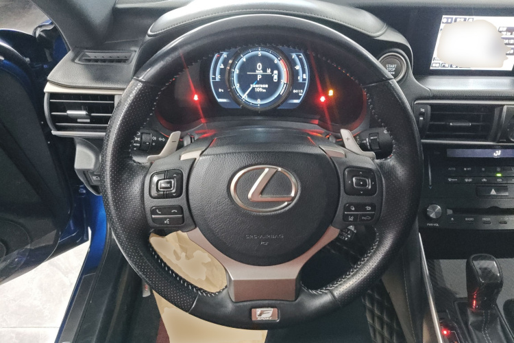 雷克萨斯IS 2017款 300 F SPORT版局部细节13