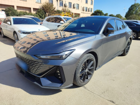 长安UNI-V 2022款 1.5T 尊贵型