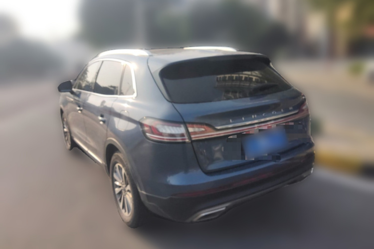 林肯 航海家(进口) 2019款 2.0T 两驱尊享版 国VI车身外观5