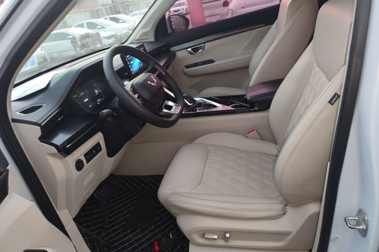 五菱汽车 五菱星辰 2022款 2.0L DHT电速款中控内饰19