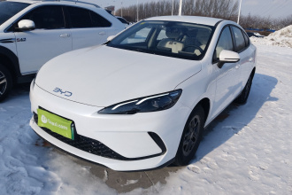 比亚迪 海豹05 DM-i 2026款 DM-i 128KM豪华型