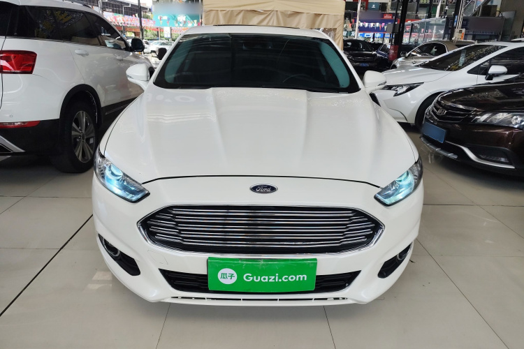 福特 蒙迪欧 2013款 1.5L GTDi180时尚型车身外观2