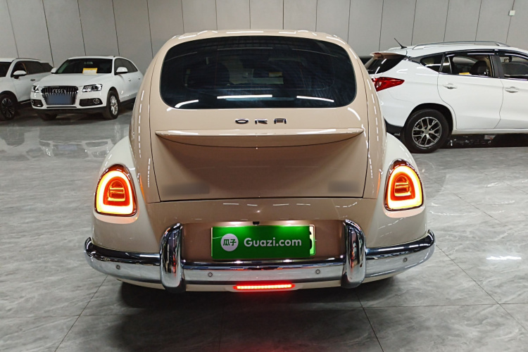 欧拉芭蕾猫 2022款 401km 胡桃夹子版车身外观6