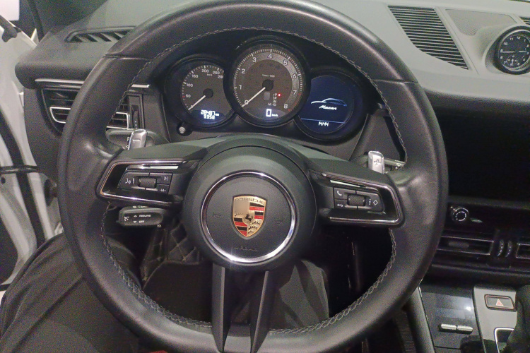 保时捷 2023款 Macan 2.0T中控内饰13