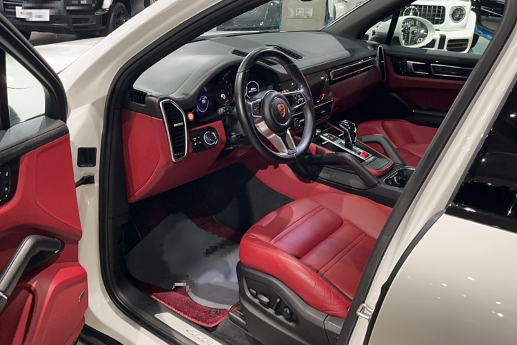 保时捷 Cayenne新能源 2021款 Cayenne E-Hybrid 2.0T中控内饰7002