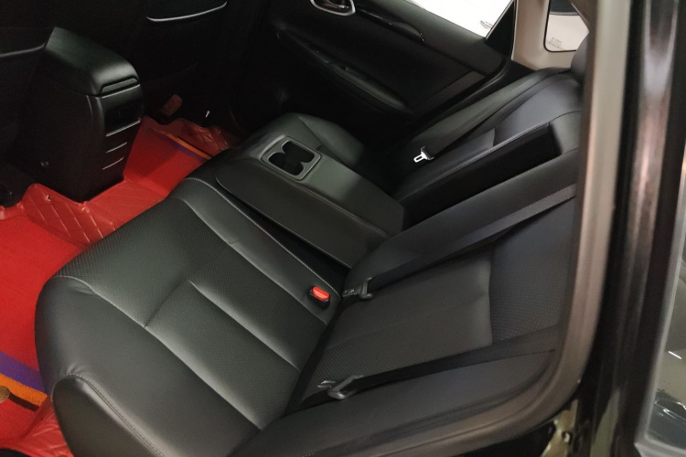 日产 轩逸 2019款 1.6XV CVT智联尊享版 国VI中控内饰21