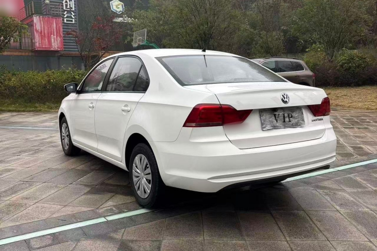 大众 桑塔纳 2021款 1.5L 自动风尚版车身外观6004