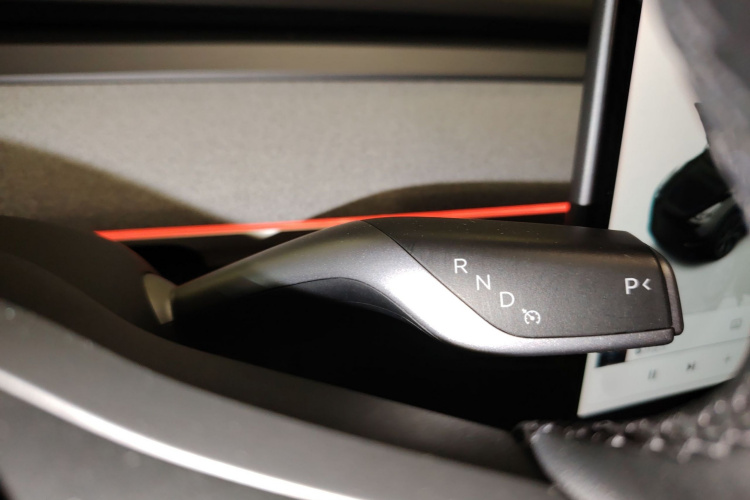 特斯拉 Model Y 2023款 后轮驱动版局部细节18