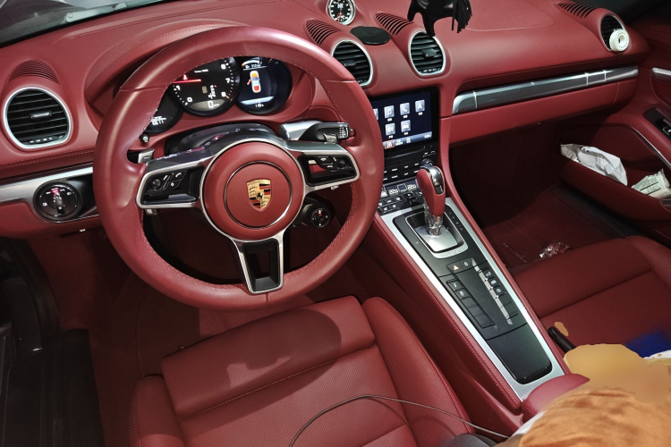 保时捷718 2022款 Cayman 2.0T中控内饰12