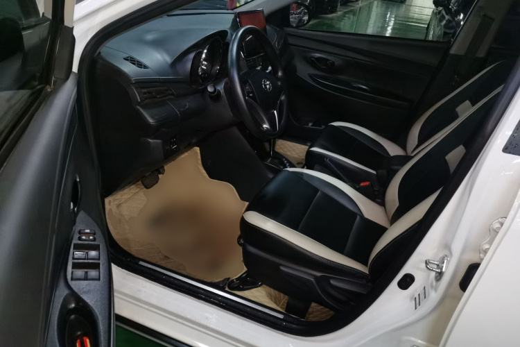 丰田 YARiS L 致炫 2022款 致炫X 1.5L CVT领先PLUS版中控内饰19