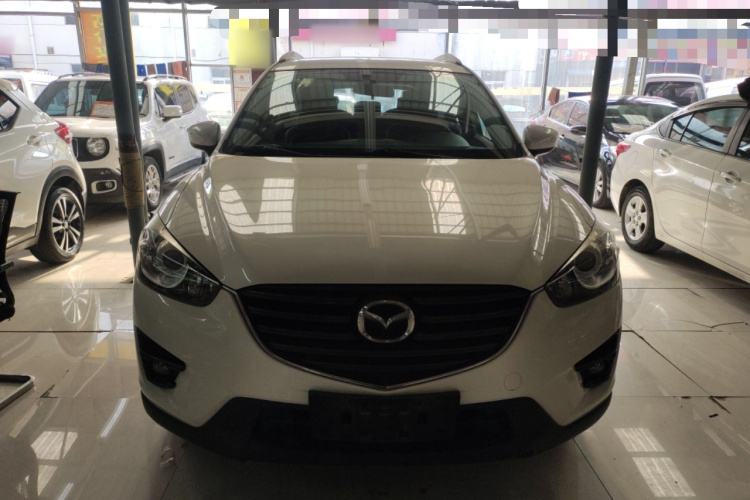 马自达CX-5 2015款 2.0L 手动两驱舒适型车身外观2