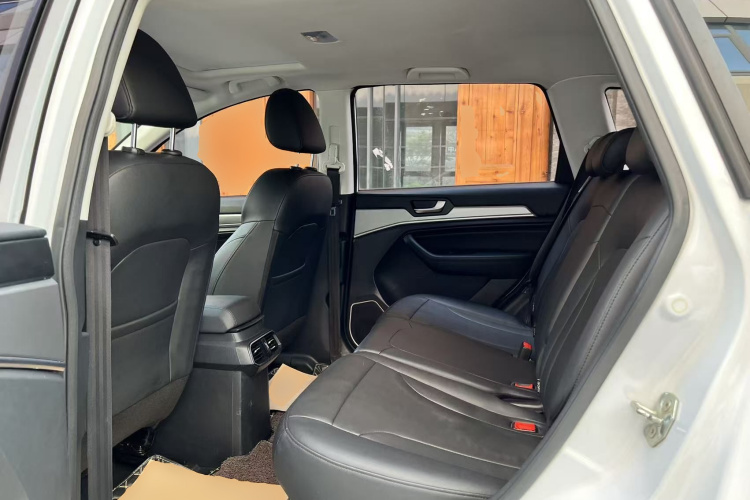 哈弗H6 2019款 运动版 1.5T 手动两驱精英型 国VI中控内饰7004