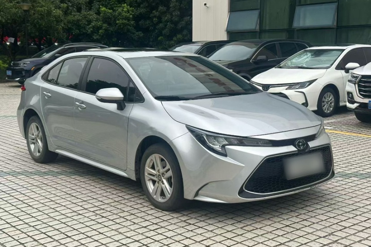 丰田 雷凌 2021款 185T CVT豪华版车身外观6003